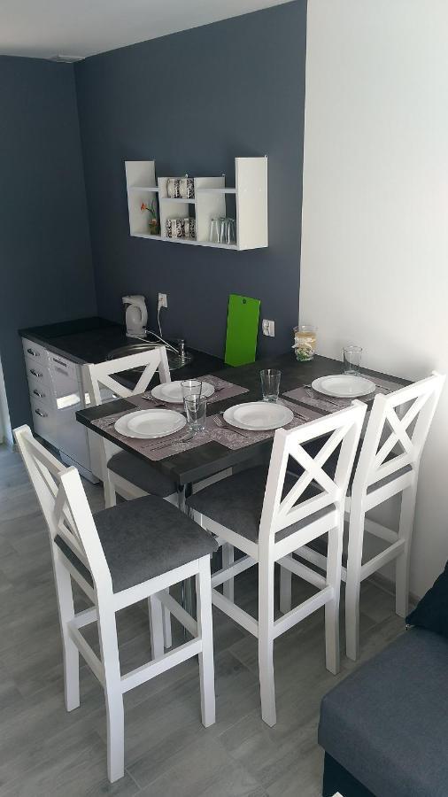 Over Lake-Domki,Apartamenty Миелно Екстериор снимка