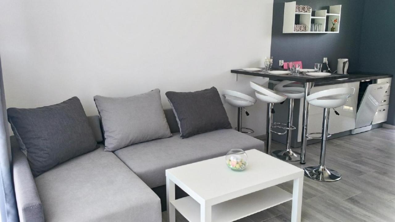 Over Lake-Domki,Apartamenty Миелно Екстериор снимка
